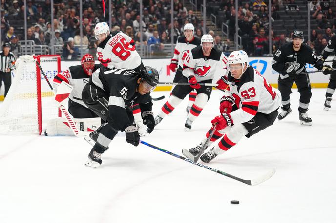 Los Angeles Kings : New Jersey Devils | New Jersey Devils so s 4:1 premagali Los Angeles Kings, v vratih je ob zmagi s 43 obrambami blestel Jacob Markstrom. | Foto Reuters
