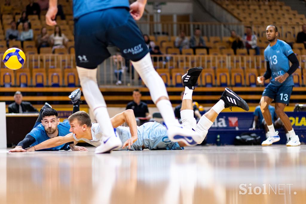 1. DOL: ACH Volley - Calcit Volley