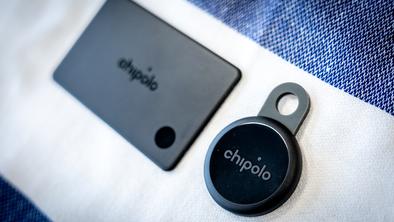 Chipolo Loop in Chipolo Card: slovenska sledilnika, zdaj polnilna in trajnostna kot še nikoli