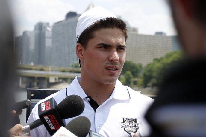 Nabor NHL: Jakupov ali Murray