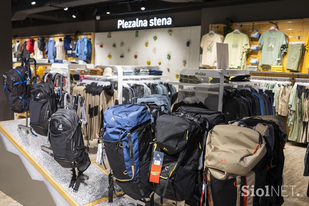Urška Ahac, Intersport, pohodništvo