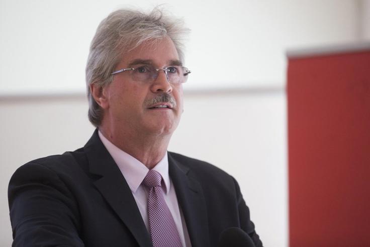 Kirurg Igor Gregorič je predstojnik kirurškega oddelka centra za napredovalo srčno popuščanje Memorial Hermann Hospital v Houstonu. Ta je del Taxas Medical Center, ki je največji zdravstveni center na svetu s 150 tisoč zaposlenimi in letnim proračunom 14 milijard dolarjev. | Foto: Matej Leskovšek