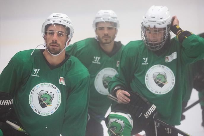 HK SŽ Olimpija trening | Hokejisti HK SŽ Olimpija bi se morali novembra z domačim turnirjem celinskemu pokalu pridružiti v drugem delu tekmovanja, a so tega zaradi stanja z novim koronavirusom odpovedali. | Foto Grega Valančič/Sportida