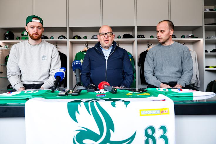 "Pozna se, da smo izgubili dva branilca. Tega si ne želiš, se pa zgodi. Imamo cilje, ki so dobro utemeljeni," pravi Anže Ulčar. | Foto: Aleš Fevžer