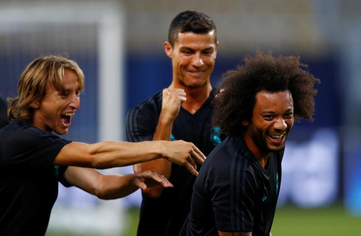 Luka Modrić je zelo priljubljen v zvezdniški ekipi belih baletnikov. | Foto: Reuters
