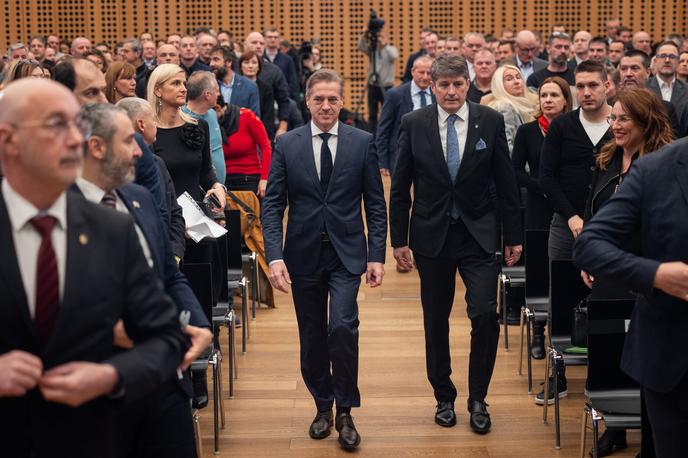 Borut Sajovic | Ministrstvo za obrambo na dogodku na Brdu pri Kranju predstavlja dosežke in izzive na področju obrambe ter sistema varstva pred naravnimi in drugimi nesrečami. | Foto STA