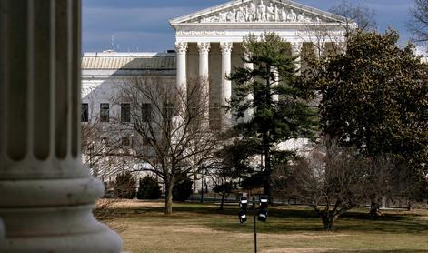 Vrhovno sodišče ZDA na pomoč Trumpu in Teksasu