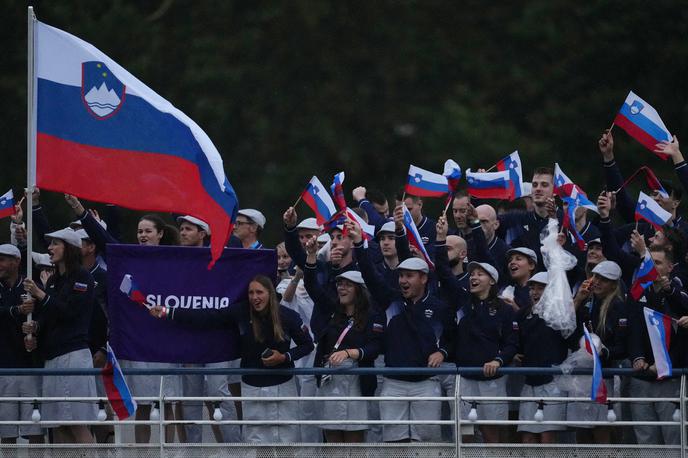 Pariz 2024 otvoritev olimpijske igre Slovenija | Slovenijo v Parizu predstavlja 90 športnikov. | Foto Reuters