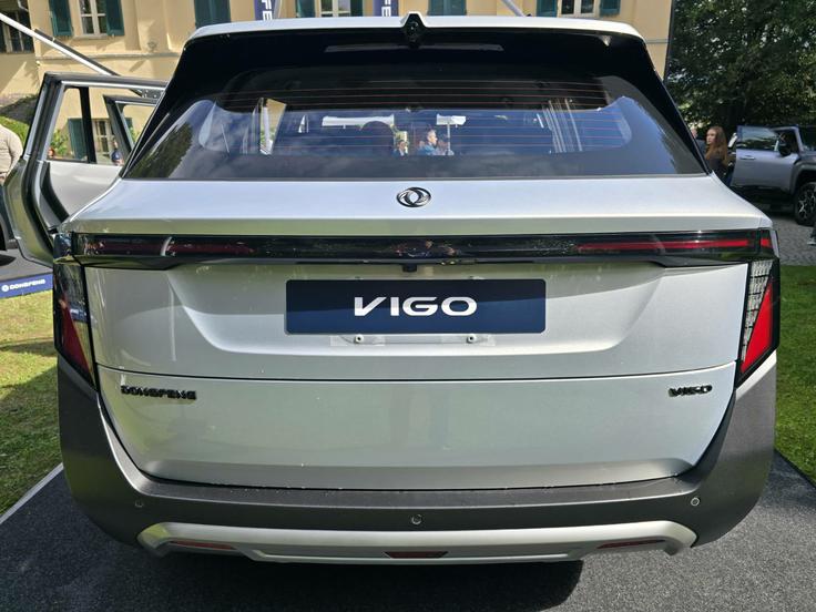 Vigo ima baterijo kapacitete 51 kWh, kar obljublja dosege prek 300 kilometrov. | Foto: Plan-net Avto