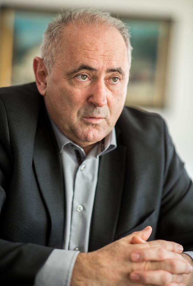 Predsednik NZS Radenko Mijatović sporoča, da so odločitve disciplinskega sodnika v takih primerih neodvisne in jih je treba spoštovati. | Foto: Vid Ponikvar