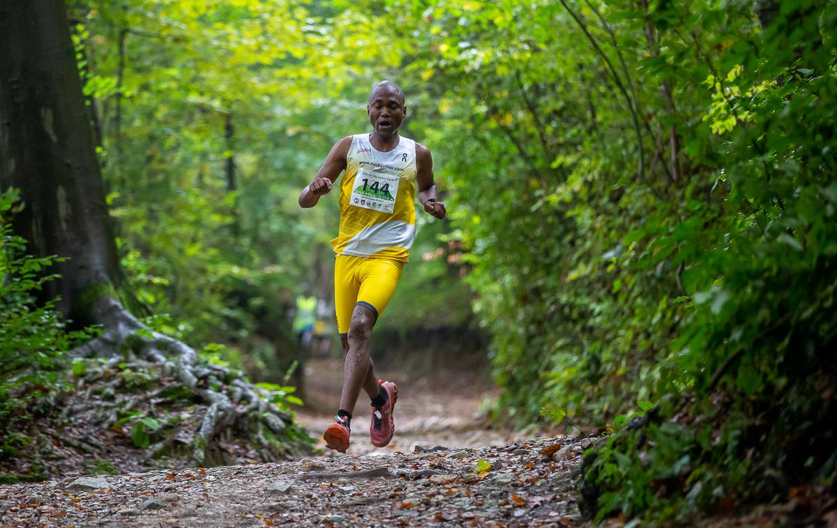 Richard Omaya Atuya | Richard Omaya Atuya je na vrh Šmarne gore pritekel v desetih minutah in 33 sekundah. | Foto Peter Kastelic/AZS