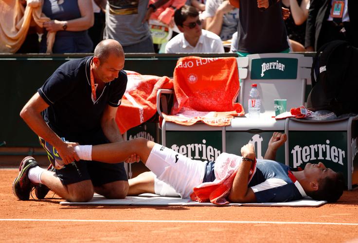 Nicolasu Almagru se poškodba kolena vleče že nekaj časa. | Foto: Guliverimage/Getty Images