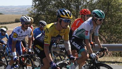 Hvale na račun Rogliča in večja obveza