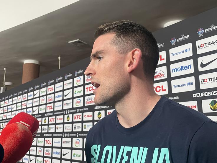 Greg St. Jean v pogovoru s slovenskimi mediji. | Foto: Sportal