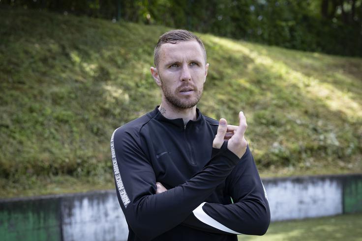 Ko je leta 2011 zapustil Slovenijo, se je podal na dolgo pot dokazovanja v tujini. Zaigral je kar za devet italijanskih klubov (Palermo, Varese, Sassuolo, Torino, Fiorentina, Atalanta, SPAL, Parma in Südtirol), igral pa je tudi v Grčiji (PAOK Solun) in Romuniji (Universitatea Craiova). | Foto: Ana Kovač