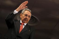 Raul Castro zavrača neoliberalno formulo za Kubo