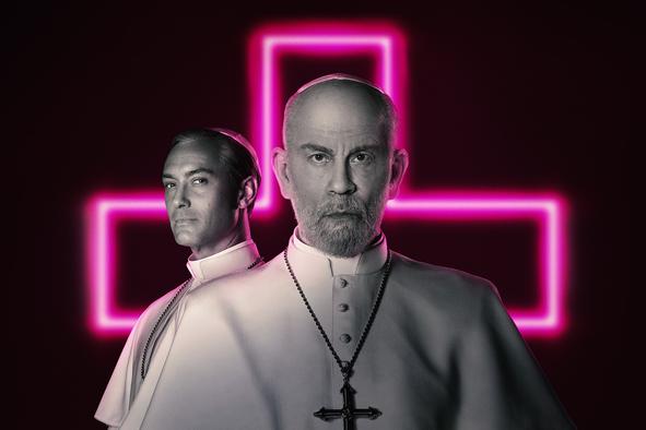 Jude Law in John Malkovich v razburljivi zgodbi o dveh papežih