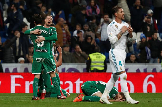 Kapetan Sergio Ramos kar ni mogel verjeti, kaj se dogaja Realu. | Foto: Reuters
