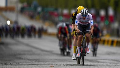 "Lahki kolesarji, kot je Tadej Pogačar, bodo trpeli"