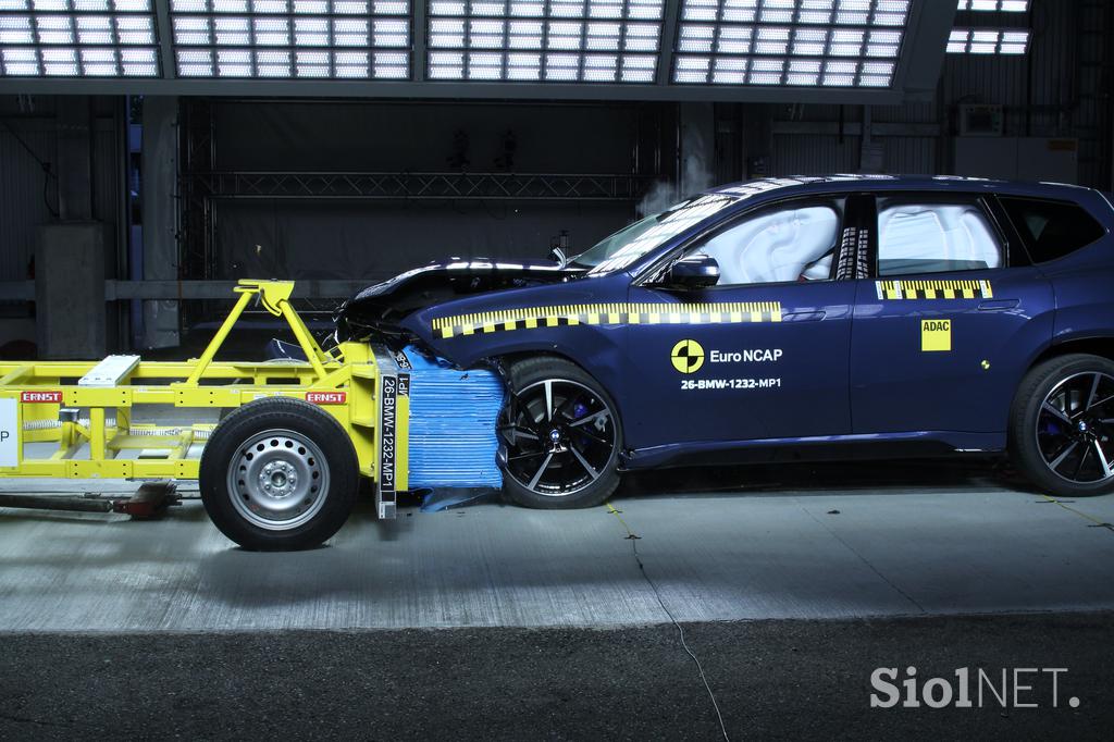 Euro NCAP test BMW Zeekr