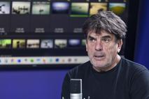 Arne Hodalič, Spotkast