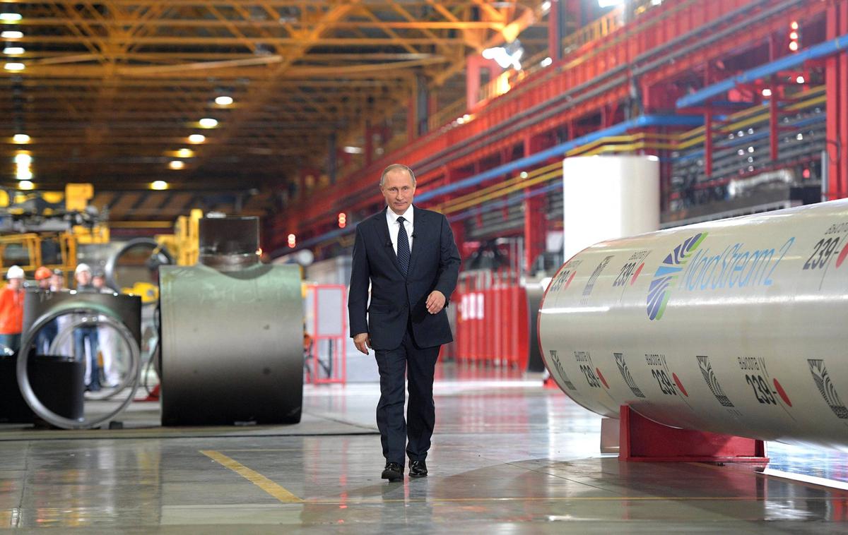 Vladimir Putin | Ruski plin je zelo močno orožje v rokah ruskega predsednika Vladimirja Putina, s katerim lahko grozi Evropi.  | Foto Guliverimage