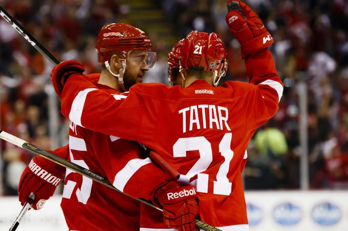 Slovak Tomaš Tatar je minuto in 14 sekund pred koncem tekme poskrbel za zmago Detroita. | Foto: Reuters