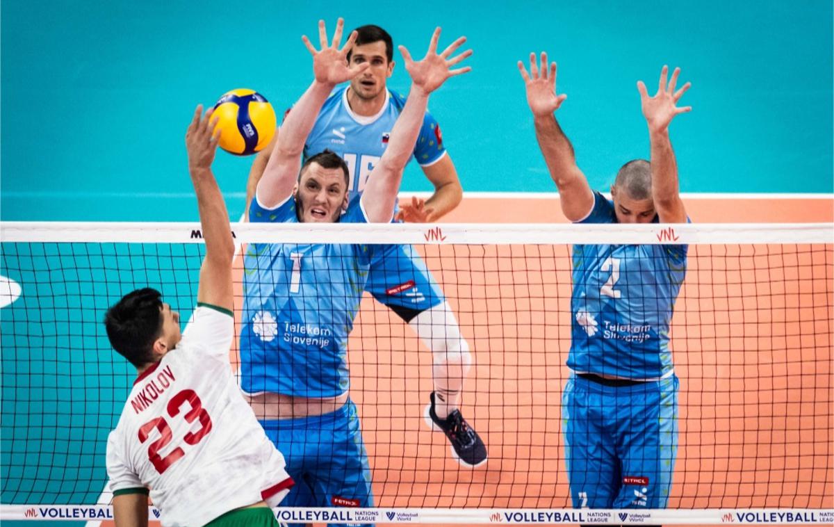 a | Slovenci so po zmagi nad Bolgarijo (3:1) med najboljšo osmerico. | Foto Volleyballworld