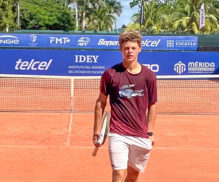 Luka Talan Lopatič se je z zmago s 4:6, 7:5, 6:4 uvrstil v glavni del prestižnega grand slama, kar je zanj in za slovenski tenis velik uspeh. | Foto: Osebni arhiv/Instagram