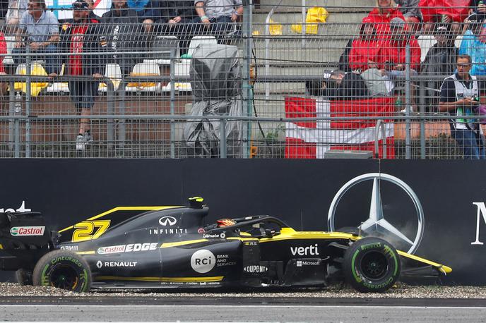 Nico Hulkenberg | Nesrečen konec za oba dirkača Renaulta na VN Nemčije v Hockenheimu | Foto Reuters