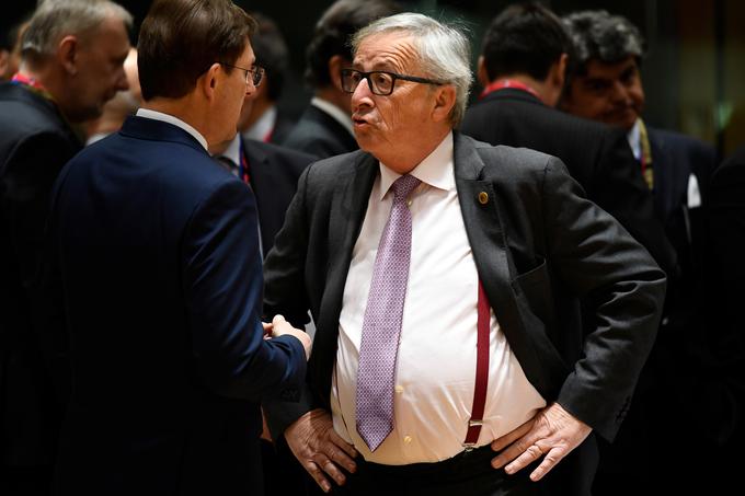 Ni skrivnost, da so med predsednikom Evropske komisije Jean-Claudom Junckerjem in Plenkovićem prijateljske vezi. | Foto: Reuters