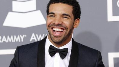 Drake kraljuje z nominacijami za nagrade BET 