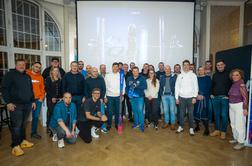 Nova smučarska linija Equipe, s katero sta zmagovala Ivica in Janica Kostelić