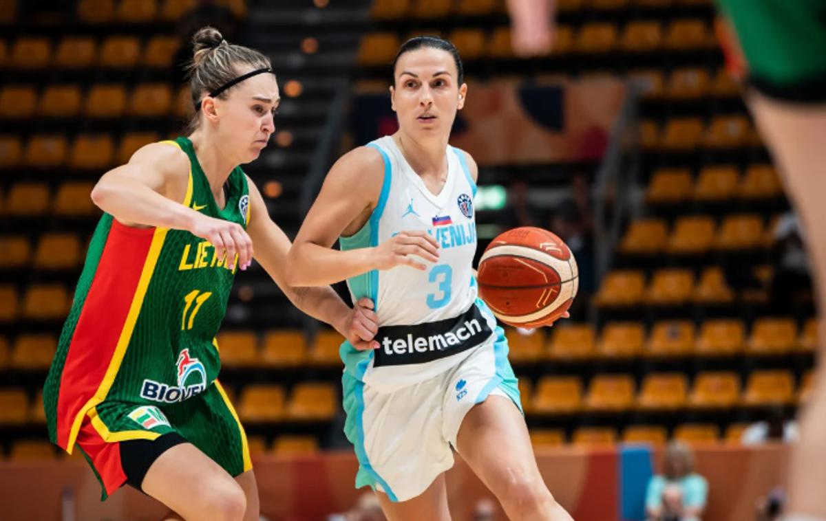 Teja Oblak, EuroBasket, Slovenija : Litva, slovenska ženska košarkarska reprezentanca | Slovenija je po dveh tekmah še brez zmage. | Foto Fiba Europe