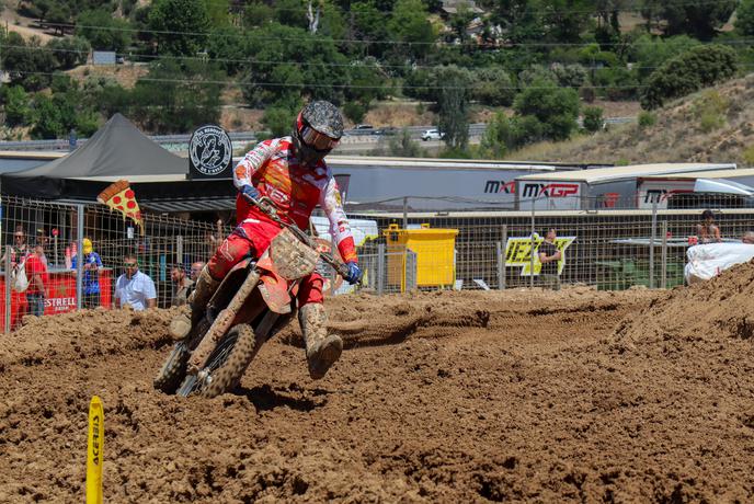 Sin in oče iz Slovenije, ki mešata štrene svetovni eliti