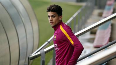 Španski branilec iz Barcelone v Borussio