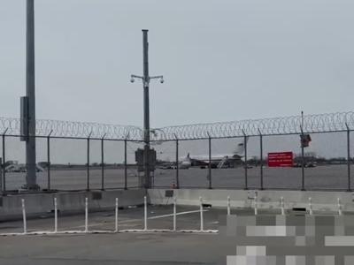 V New Yorku na skrivaj pristalo letalo z ruskimi politiki #video