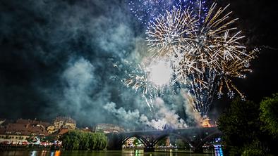 Z veličastnim ognjemetom se je končal Festival Lent #foto