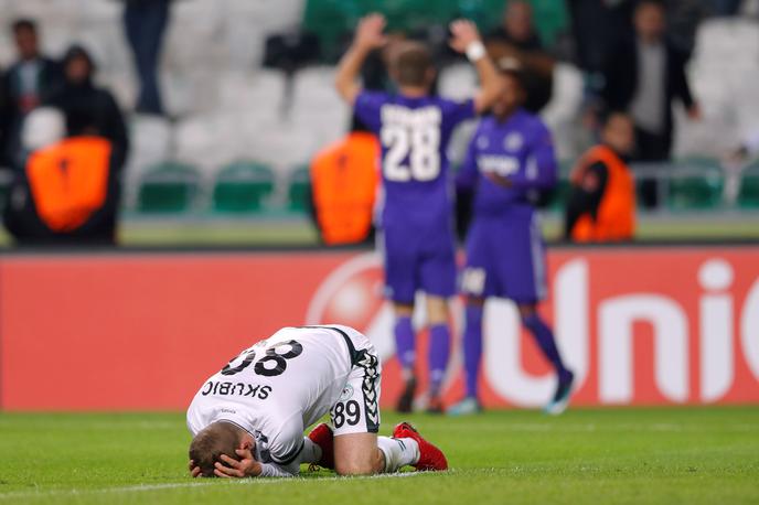 Nejc Skubic | Nejcu Skubicu in soigralcem pri turškem Konyasporu v zadnjem času ni najlažje. | Foto Reuters