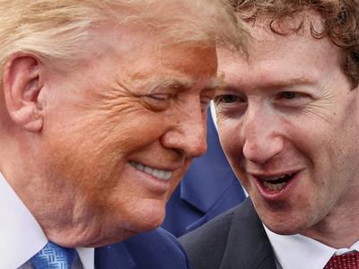 Trump in predstavniki tehnoloških podjetij podpisali varnostne zaveze glede umetne inteligence