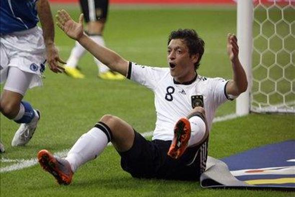 Özil za 15 milijonov evrov v Real