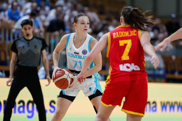 Huda smola mlade slovenske reprezentantke