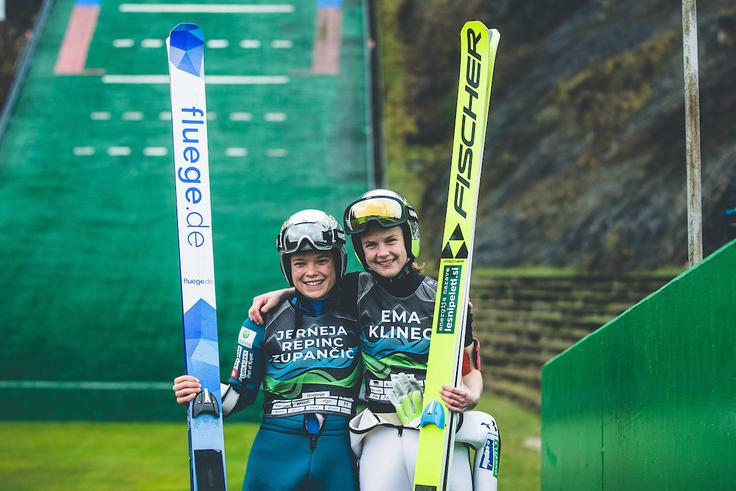 Jerneja Repinc Zupančič Jerneja v družbi Eme Klinec | Foto: Grega Valančič/Sportida