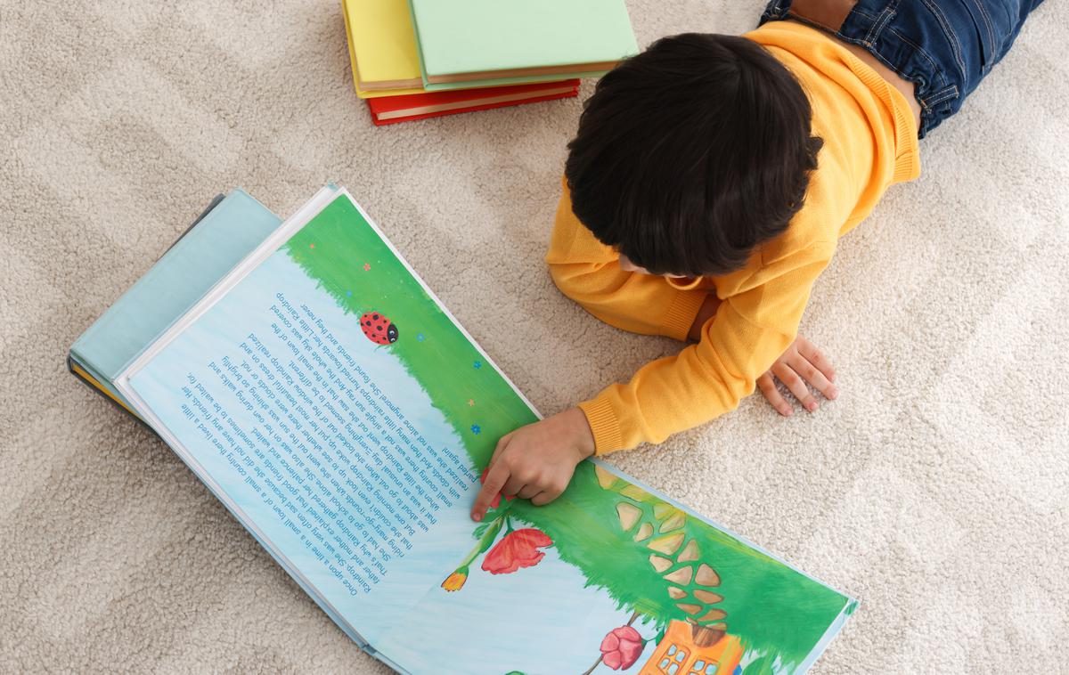 Mednarodni dan knjig za otroke | "Nikoli ne zahtevaj mojega uničenja in ne dovoli niti, da to stori kdo drug," grški pisatelj ob dnevu knjig za otroke poziva mlade bralce. | Foto Shutterstock