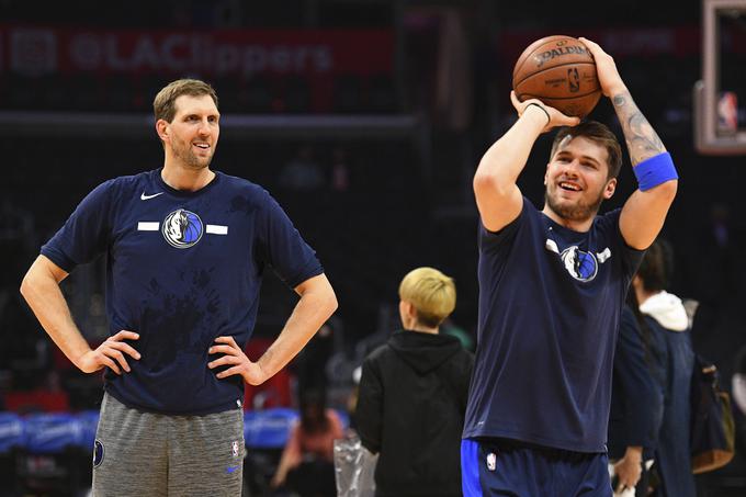 Nowitzki si želi z izkušnjami pomagati tudi Luki Dončiću. | Foto: Guliverimage/Vladimir Fedorenko