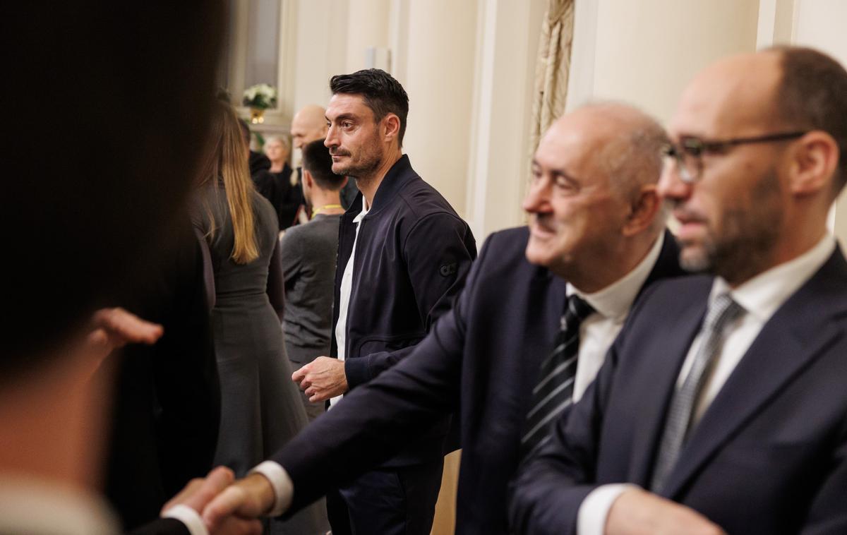 Albert Riera, Radenko Mijatović | Predsednik NZS Radenko Mijatović išče novega selektorja članske reprezentance. Eden od kandidatov je tudi Albert Riera. | Foto Nebojša Tejić/STA