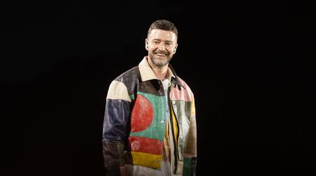Pevcu, ki se je znašel pod plazom kritik, diagnosticirali boreliozo