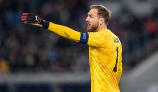 Oblak na zaspani tekmi reševal Slovenijo, Hrvatom se smeji, razočaranje za Ronalda