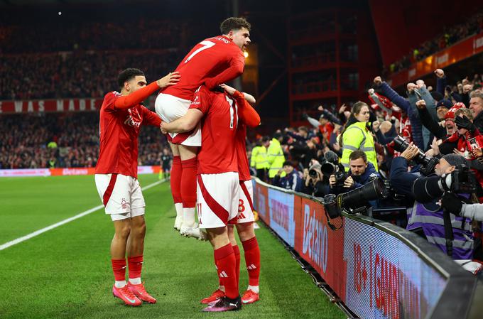 Nottingham Forest je povedel v prvem polčasu. | Foto: Reuters