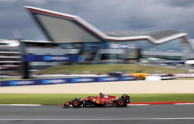 Charles Leclerc je spet ostal brez ene same točke. | Foto: Reuters